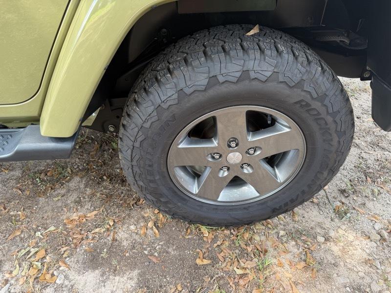 Jeep Wrangler Unlimited Sport 4WD 2013