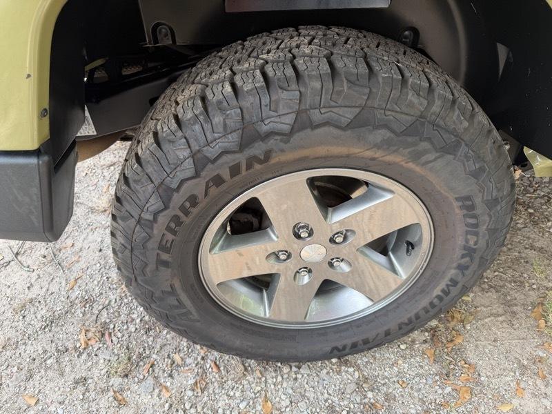 Jeep Wrangler Unlimited Sport 4WD 2013