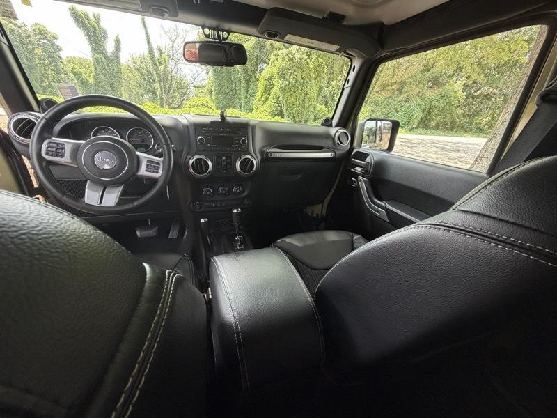 Jeep Wrangler Unlimited Sport 4WD 2013