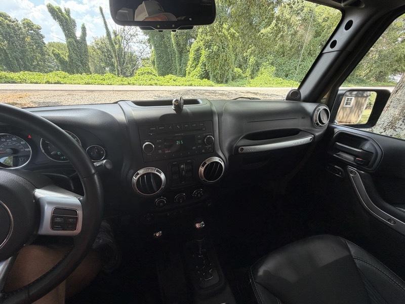 Jeep Wrangler Unlimited Sport 4WD 2013