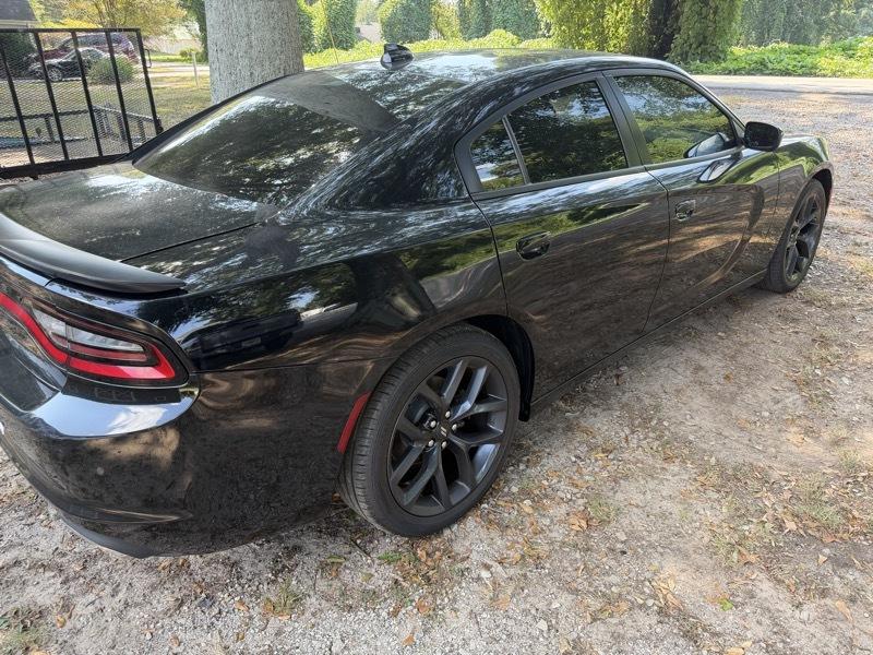 Dodge Charger photo 4