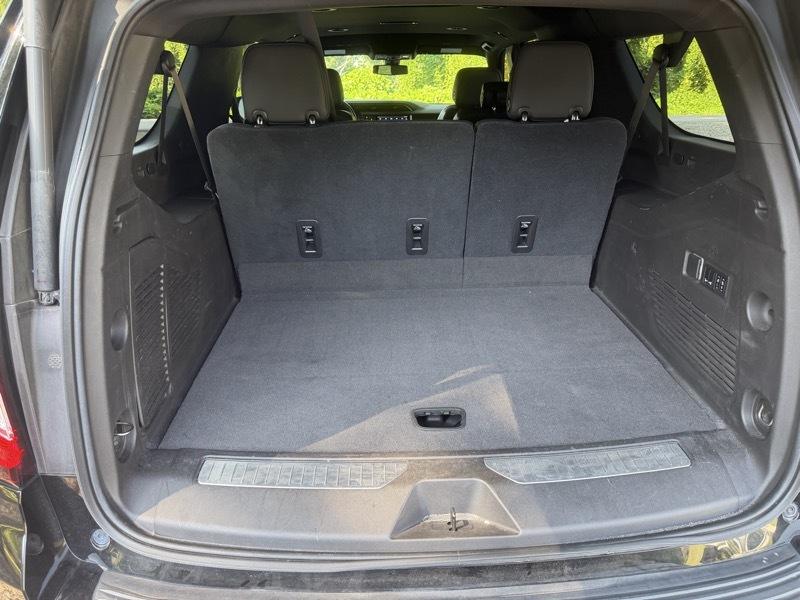 GMC Yukon XL Denali 2WD 4dr 1500 2021