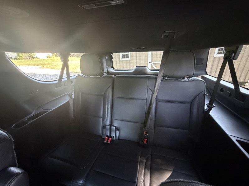 GMC Yukon XL Denali 2WD 4dr 1500 2021