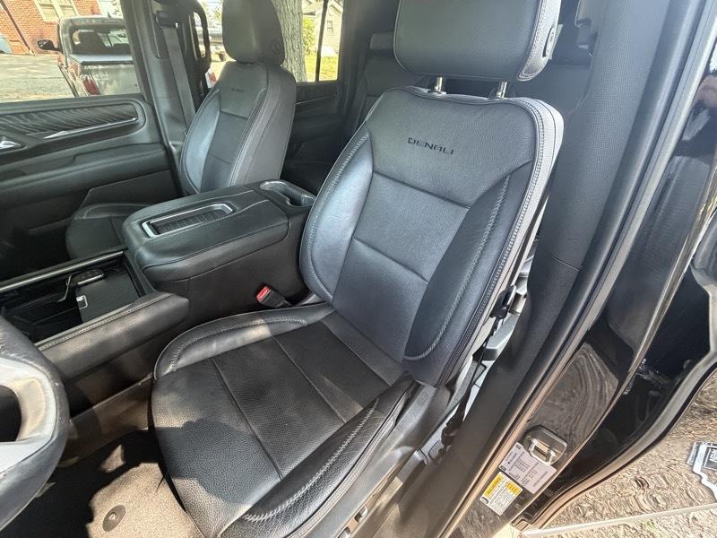 GMC Yukon XL Denali 2WD 4dr 1500 2021