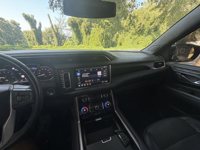 GMC Yukon XL Denali 2WD 4dr 1500 2021