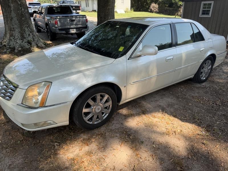 2008 Cadillac DTS Luxury II