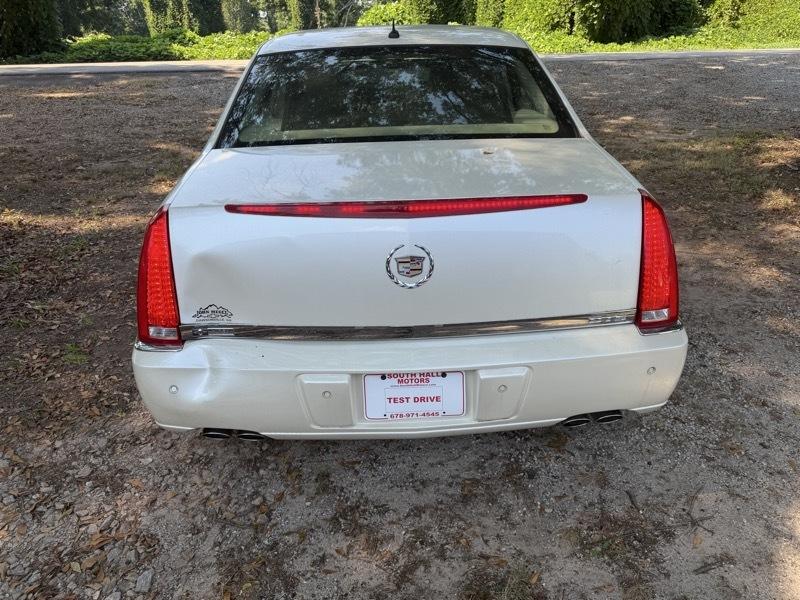 Cadillac DTS Luxury II 2008