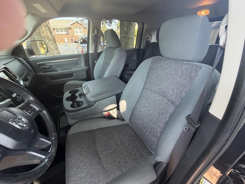 RAM 3500 SLT Mega Cab 4WD 2018
