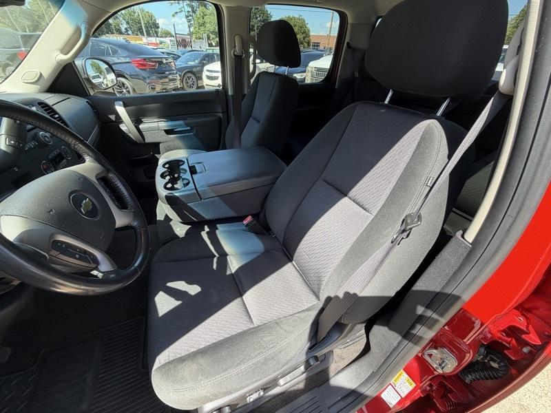 Chevrolet Silverado 1500 LT Crew Cab 2WD 2013
