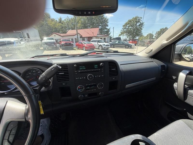 Chevrolet Silverado 1500 LT Crew Cab 2WD 2013