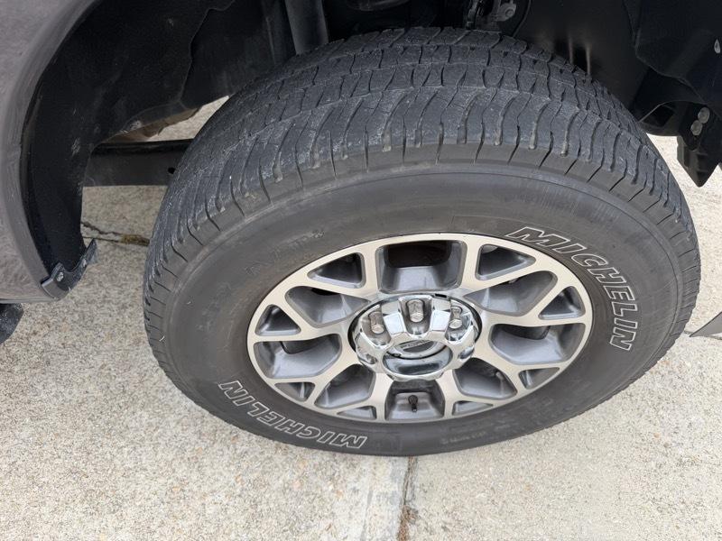 Ford F-250 SD XL Crew Cab 4WD 2022