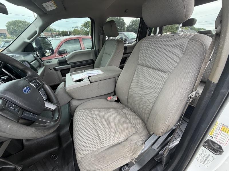 Ford F-250 SD XLT Crew Cab 4WD 2019