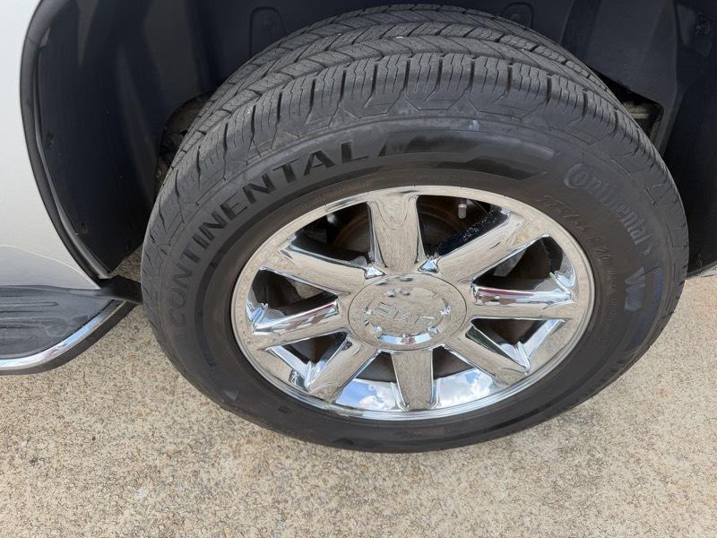 GMC Yukon Denali AWD 2014