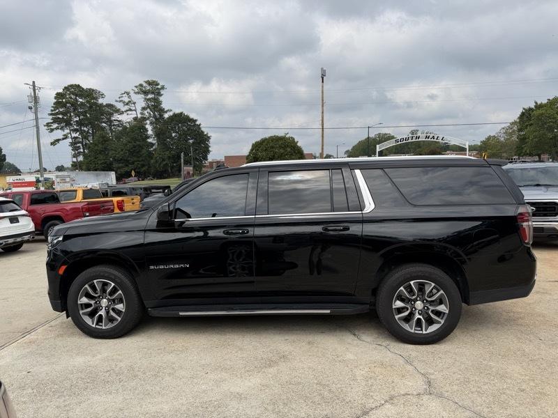 Chevrolet Suburban LT 2WD 2023