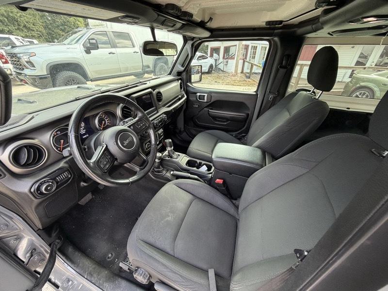 Jeep Wrangler Sport 4WD 2020