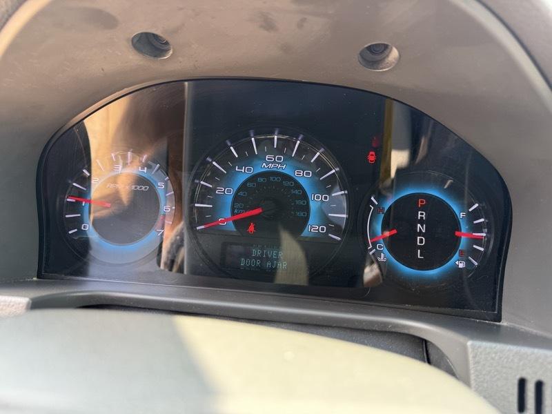 Ford Fusion SE 2012