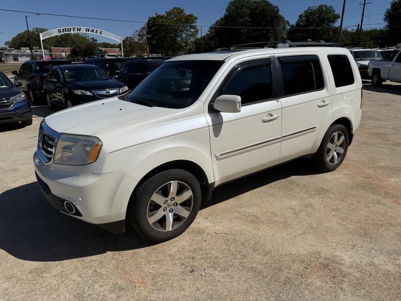 Honda Pilot Touring 4WD 5-Spd AT with DVD 2012