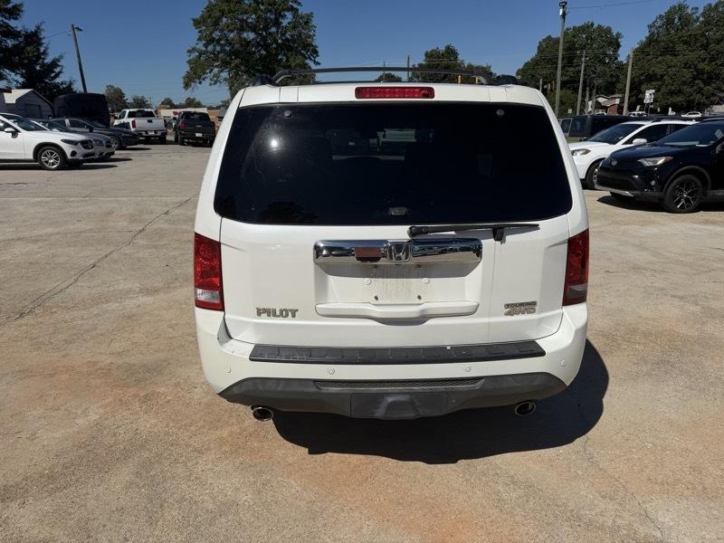 Honda Pilot Touring 4WD 5-Spd AT with DVD 2012