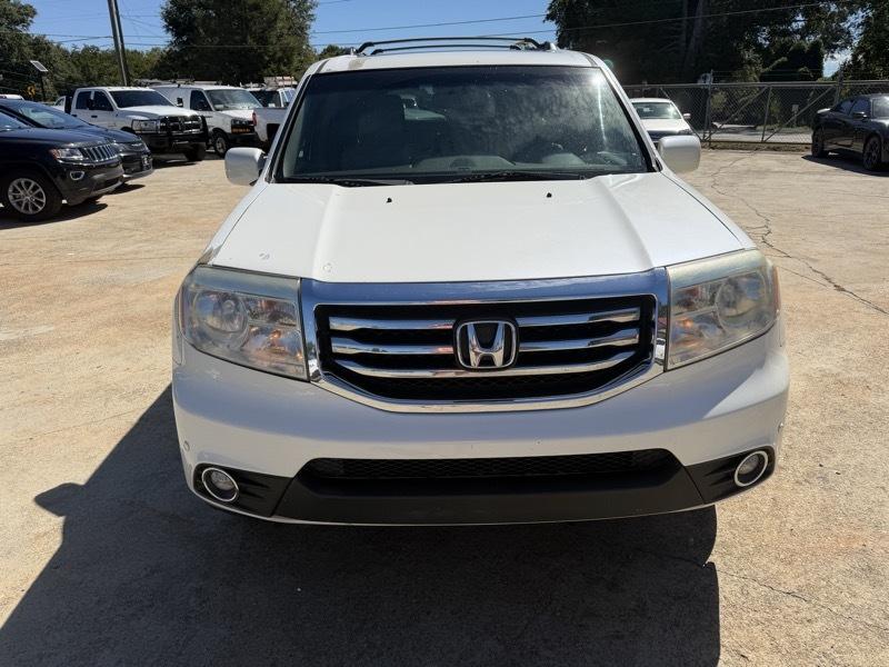Honda Pilot Touring 4WD 5-Spd AT with DVD 2012