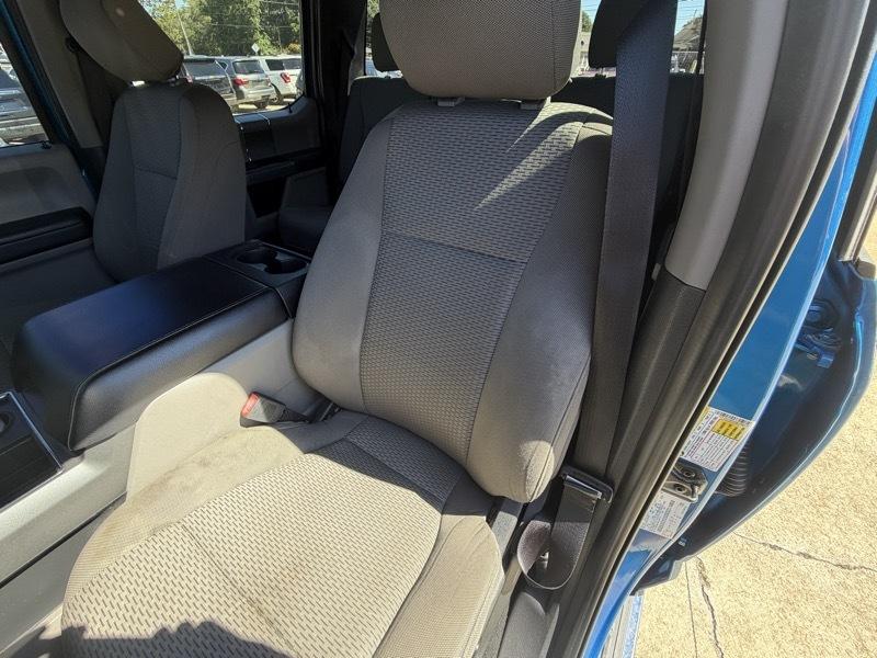 Ford F-250 SD XLT Crew Cab 4WD 2021