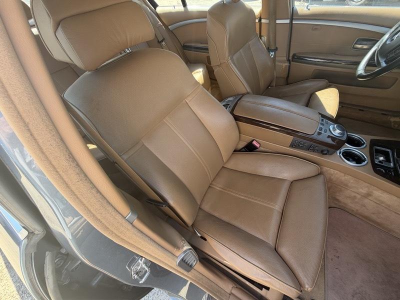 BMW 7-Series 750Li 2006