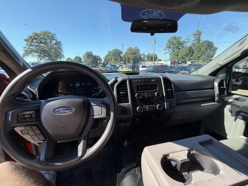 Ford F-450 SD Crew Cab DRW 4WD 2019