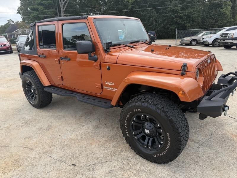 Jeep Wrangler Unlimited Sahara 4WD 2011