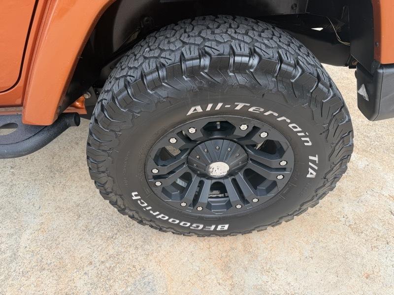 Jeep Wrangler Unlimited Sahara 4WD 2011