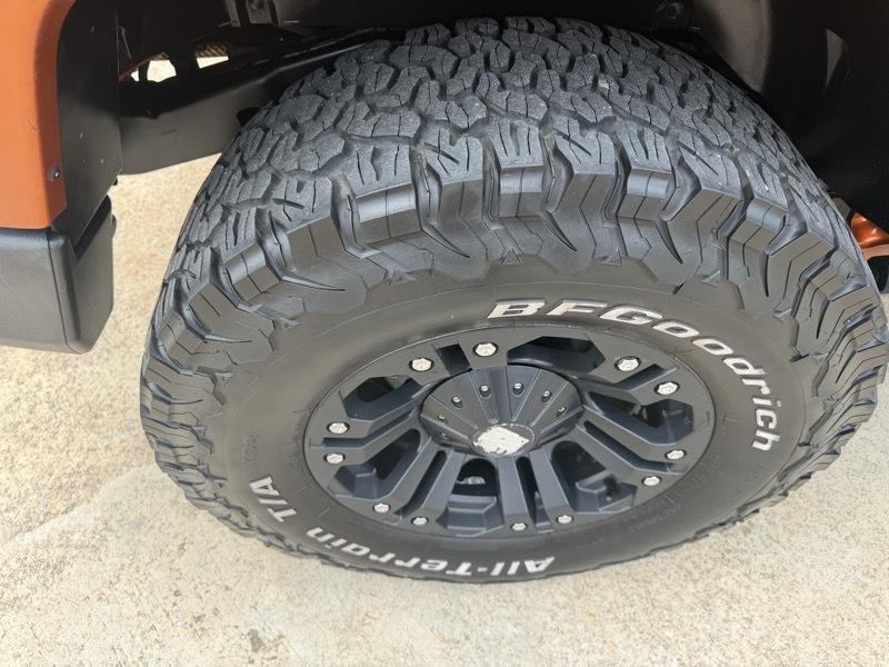 Jeep Wrangler Unlimited Sahara 4WD 2011