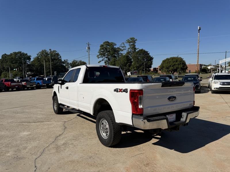 Ford F-250 SD XLT SuperCab Long Bed 4WD 2018
