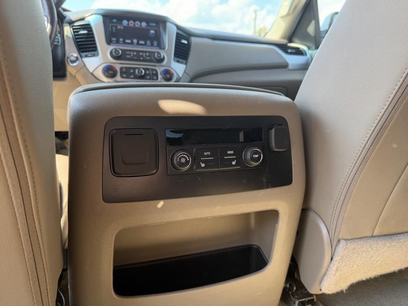 GMC Yukon SLT 4WD 2017