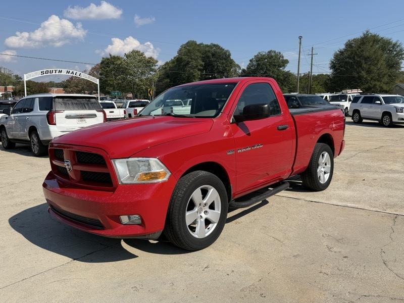 RAM 1500 ST SWB 2WD 2012