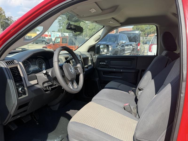 RAM 1500 ST SWB 2WD 2012