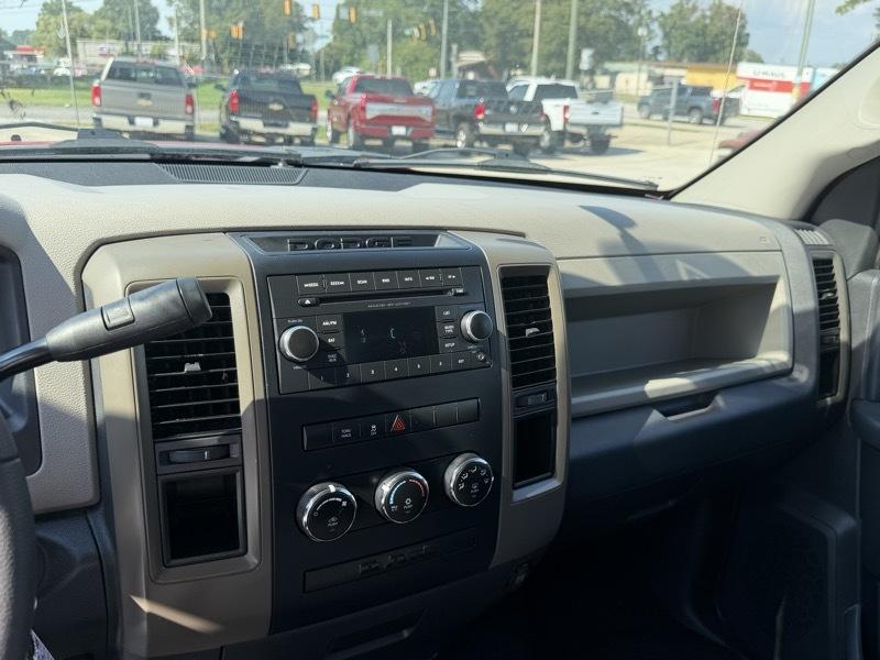 RAM 1500 ST SWB 2WD 2012