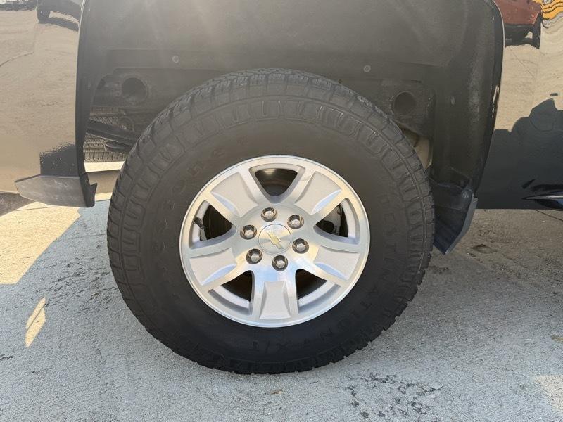Chevrolet Silverado 1500 LT Crew Cab 2WD 2018