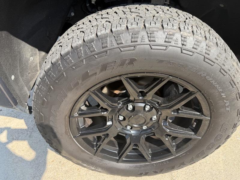 GMC Sierra 1500 Denali Crew Cab 4WD 2021