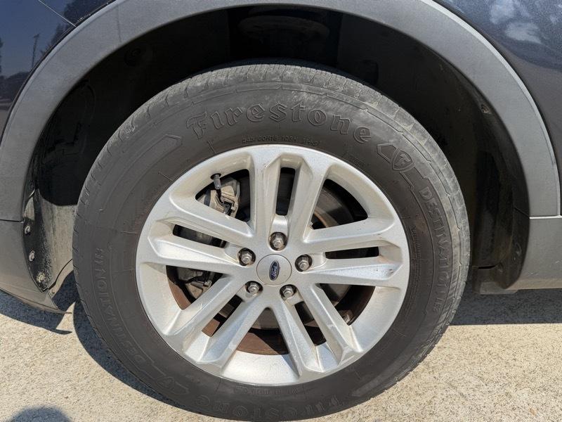 Ford Explorer XLT FWD 2017