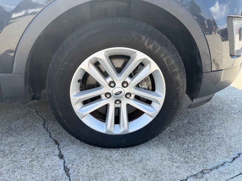 Ford Explorer XLT FWD 2017