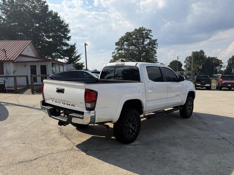 Toyota Tacoma SR5 Double Cab 2WD 2021