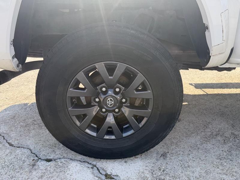 Toyota Tacoma SR5 Double Cab 2WD 2021