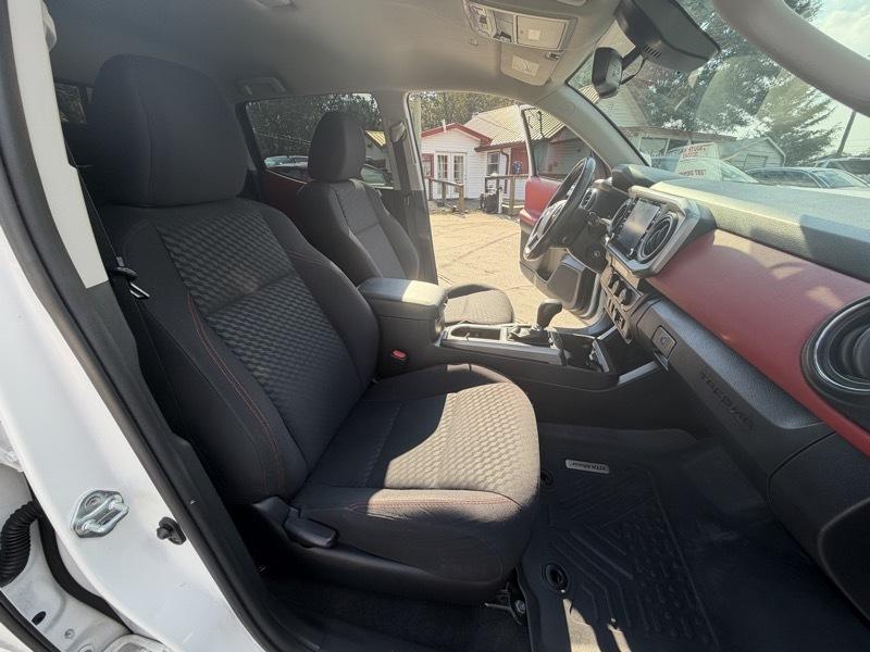 Toyota Tacoma SR5 Double Cab 2WD 2021