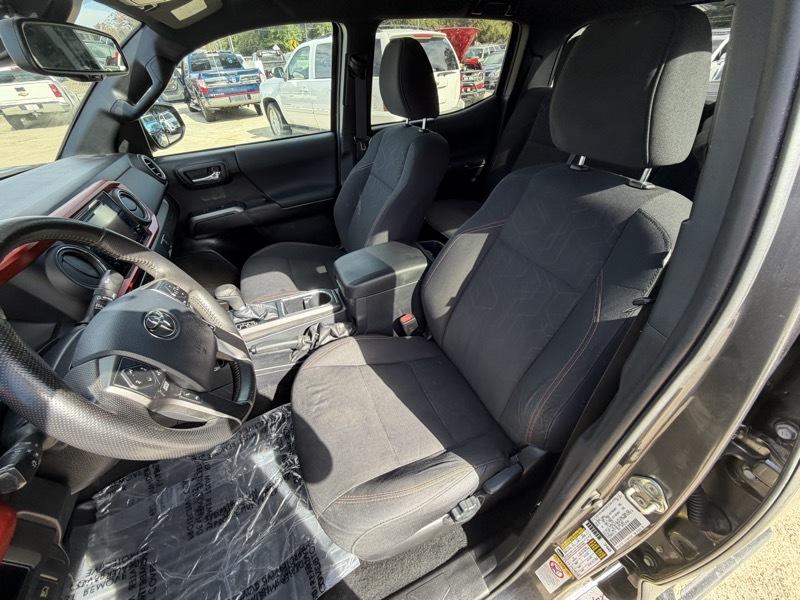 Toyota Tacoma TRD Off Road Double Cab 5' Bed V6 4x4 AT (Natl) 2019