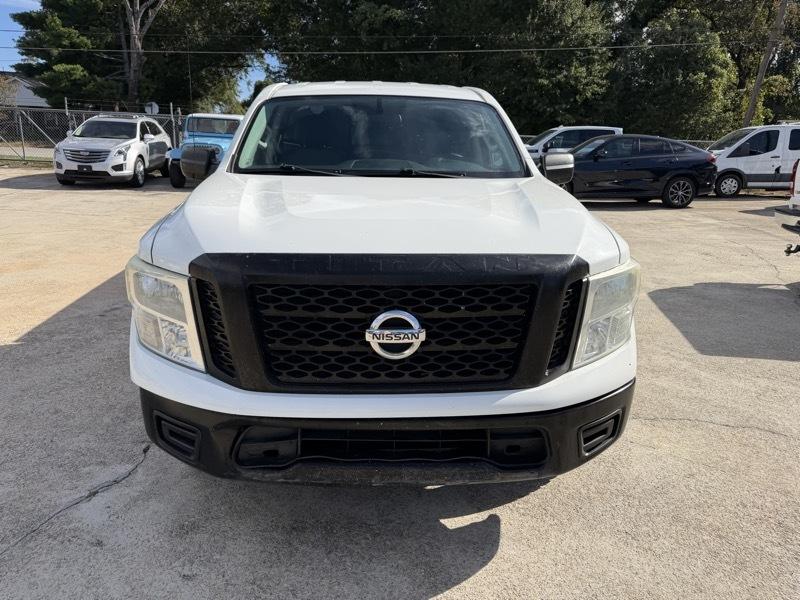 Nissan Titan 2WD 2017