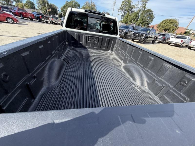 Nissan Titan 2WD 2017