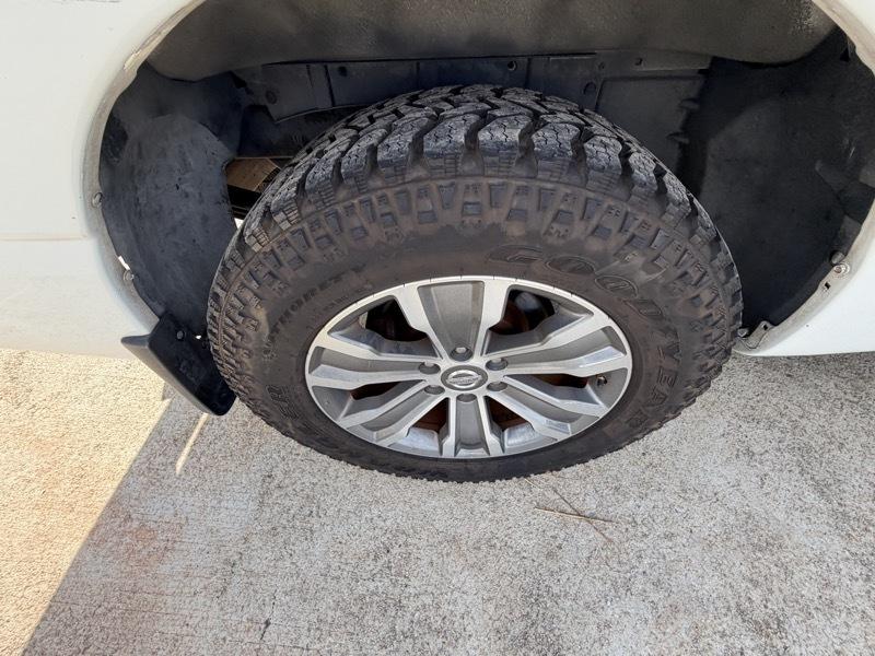 Nissan Titan 2WD 2017