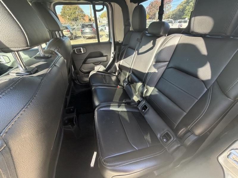 Jeep Gladiator Overland 2021