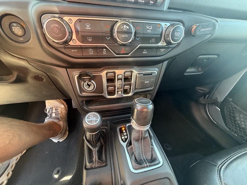 Jeep Gladiator Overland 2021