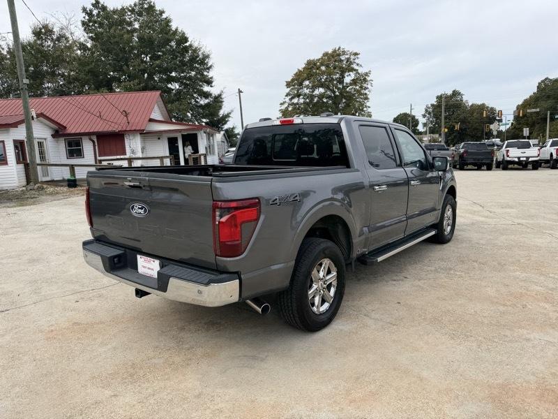 Ford F-150 XLT SuperCrew 4WD 2024