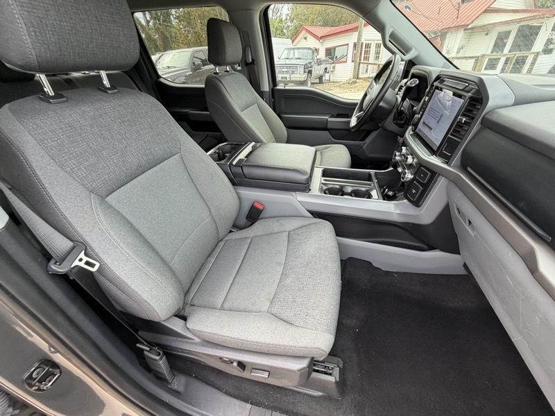 Ford F-150 XLT SuperCrew 4WD 2024