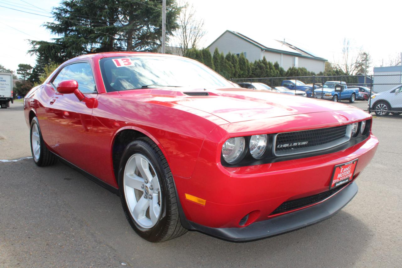Dodge Challenger 2dr Cpe SXT 2013